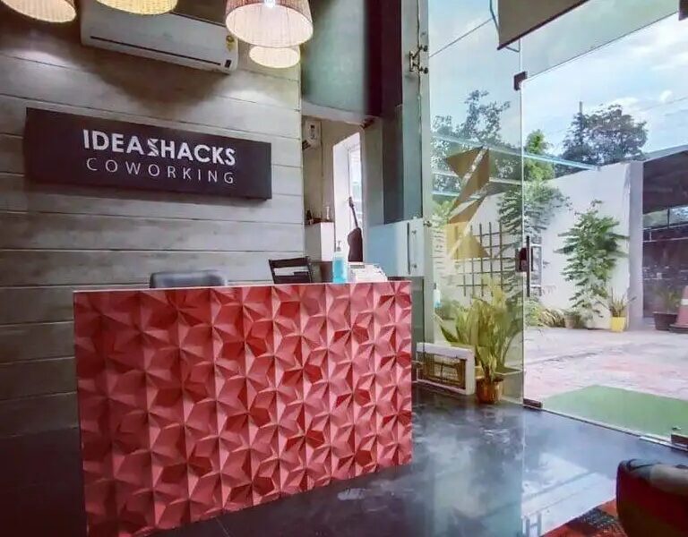 THE UNIT CO-WORKING by IDEASHACKS
